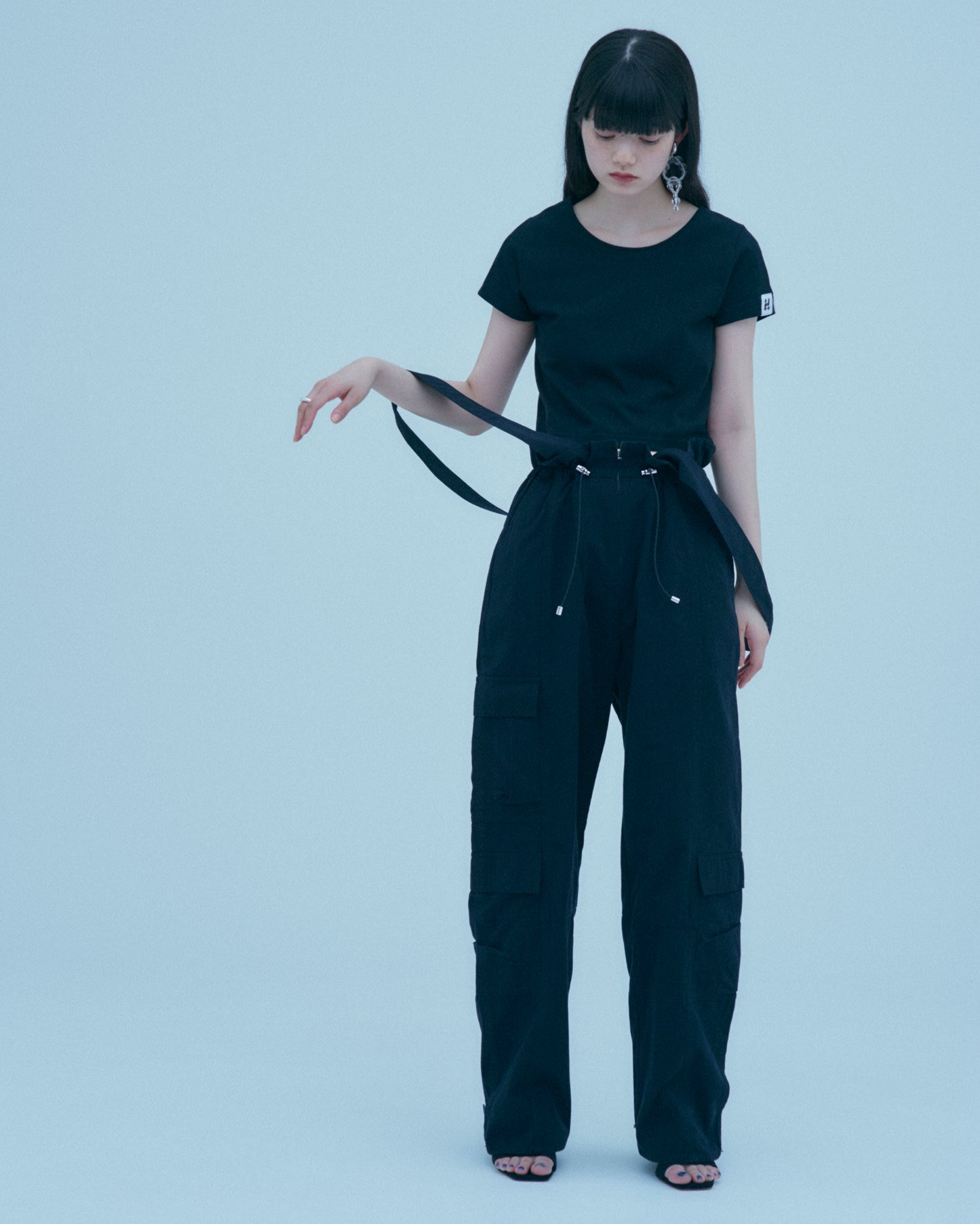 w/LISA (ウィズリサ) | SUSPENDERS CARGO PANTS (サスペンダーズカーゴパンツ) | ボトムス ミリタリー ポケット 軍 イージー ワイド シルエット ビッグ 女性 ウィメンズ レディース ドメスティック ブランド 大人 上品 キレイ モード カジュアル