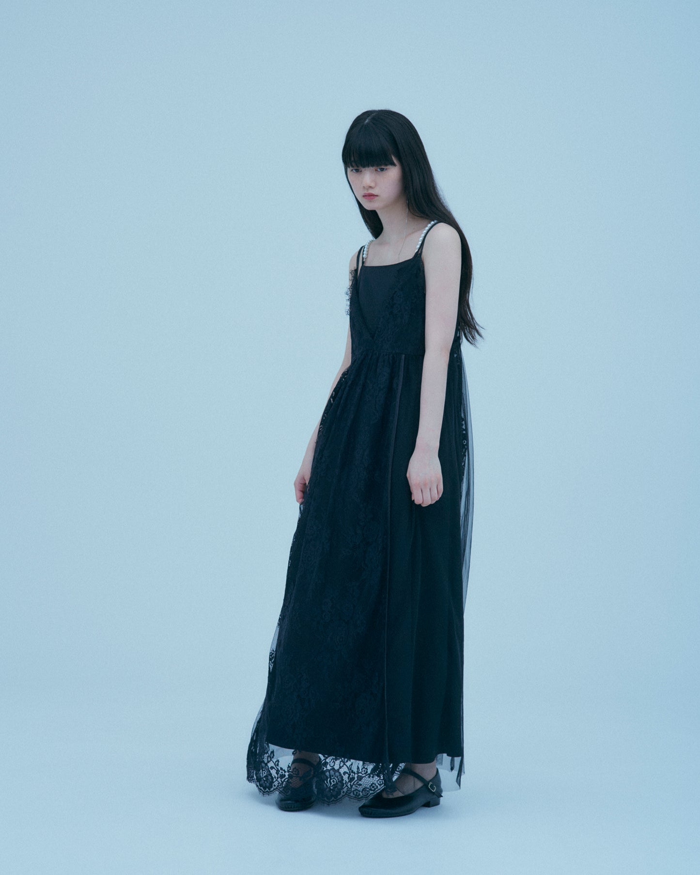 w/LISA (ウィズリサ) | PEARL CAMISOLE DRESS (パールキャミソールドレス) | ワンピース ミモレ 丈 真珠 冠婚葬祭 ノースリーブ レス 女性 ウィメンズ レディース プリーツ キレイめ モード カジュアル ブラック 黒 ドメスティック ブランド