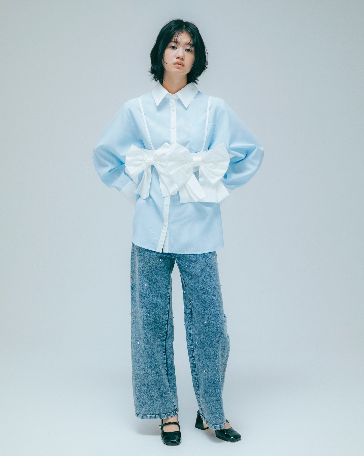 w/LISA (ウィズリサ) | STUDS DENIM PANTS (スタッズデニムパンツ) | ボトムス ウォッシュ 加工 ケミカル ワイド ストレート インディゴ 薄い ライト ドメスティック ブランド ジーンズ  女性 ウィメンズ レディース 4P ロング フルレングス ブルー 青 セットアップ