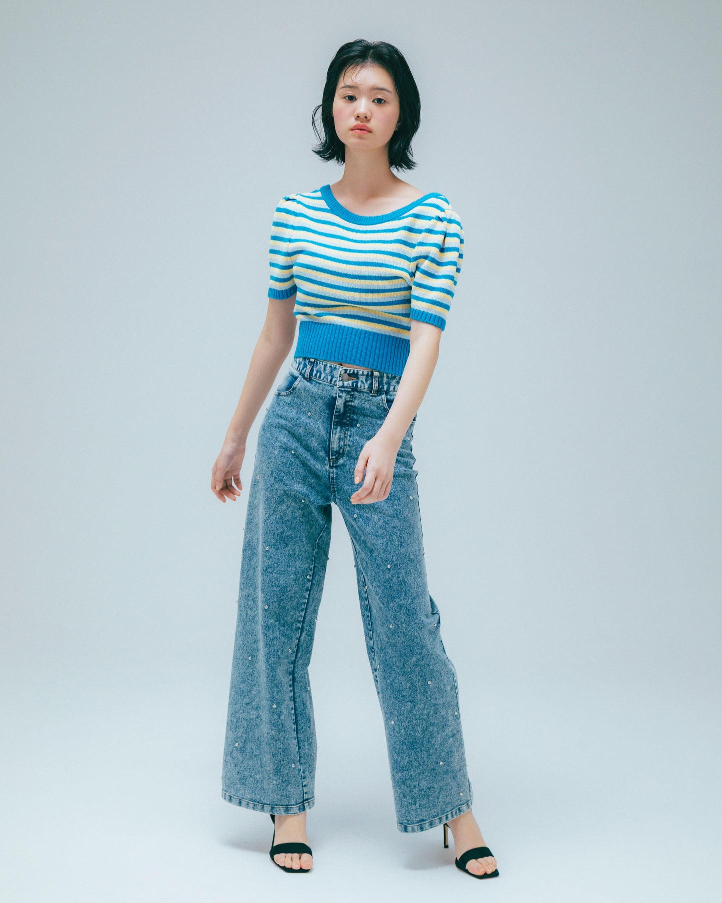 w/LISA (ウィズリサ) | STUDS DENIM PANTS (スタッズデニムパンツ) | ボトムス ウォッシュ 加工 ケミカル ワイド ストレート インディゴ 薄い ライト ドメスティック ブランド ジーンズ  女性 ウィメンズ レディース 4P ロング フルレングス ブルー 青 セットアップ