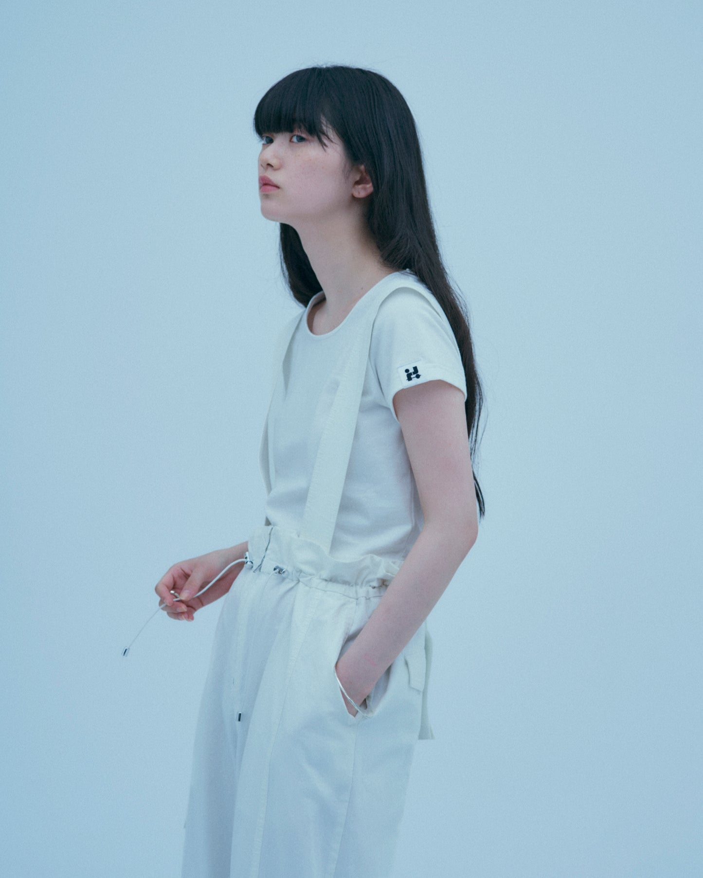 w/LISA (ウィズリサ) | CROPPED T-SHIRT (クロップドTシャツ) | カットソー  Tee タイト ジャスト シルエット ウィメンズ レディース ユニセックス 黒 白 ブラック ホワイト クルーネック コットン 小さい