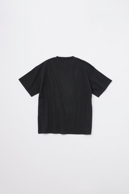 RABBIT OVER T-SHIRT