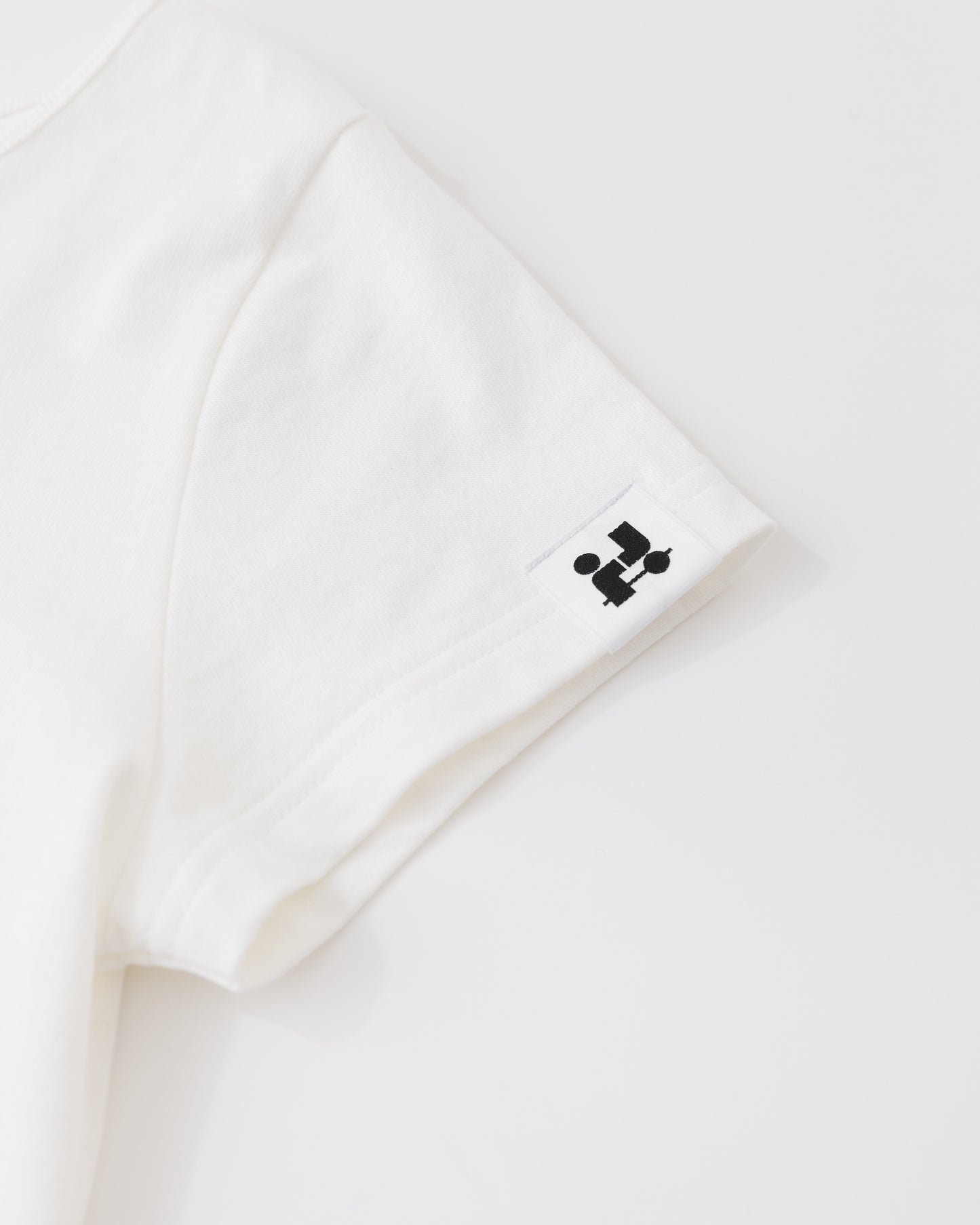 w/LISA (ウィズリサ) | CROPPED T-SHIRT (クロップドTシャツ) | カットソー  Tee タイト ジャスト シルエット ウィメンズ レディース ユニセックス 黒 白 ブラック ホワイト クルーネック コットン 小さい