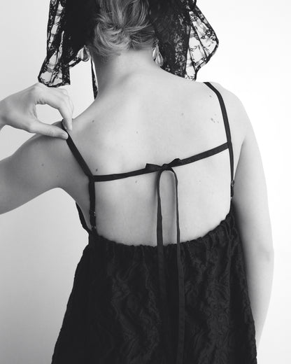 BACK RIBBON JACQUARD DRESS