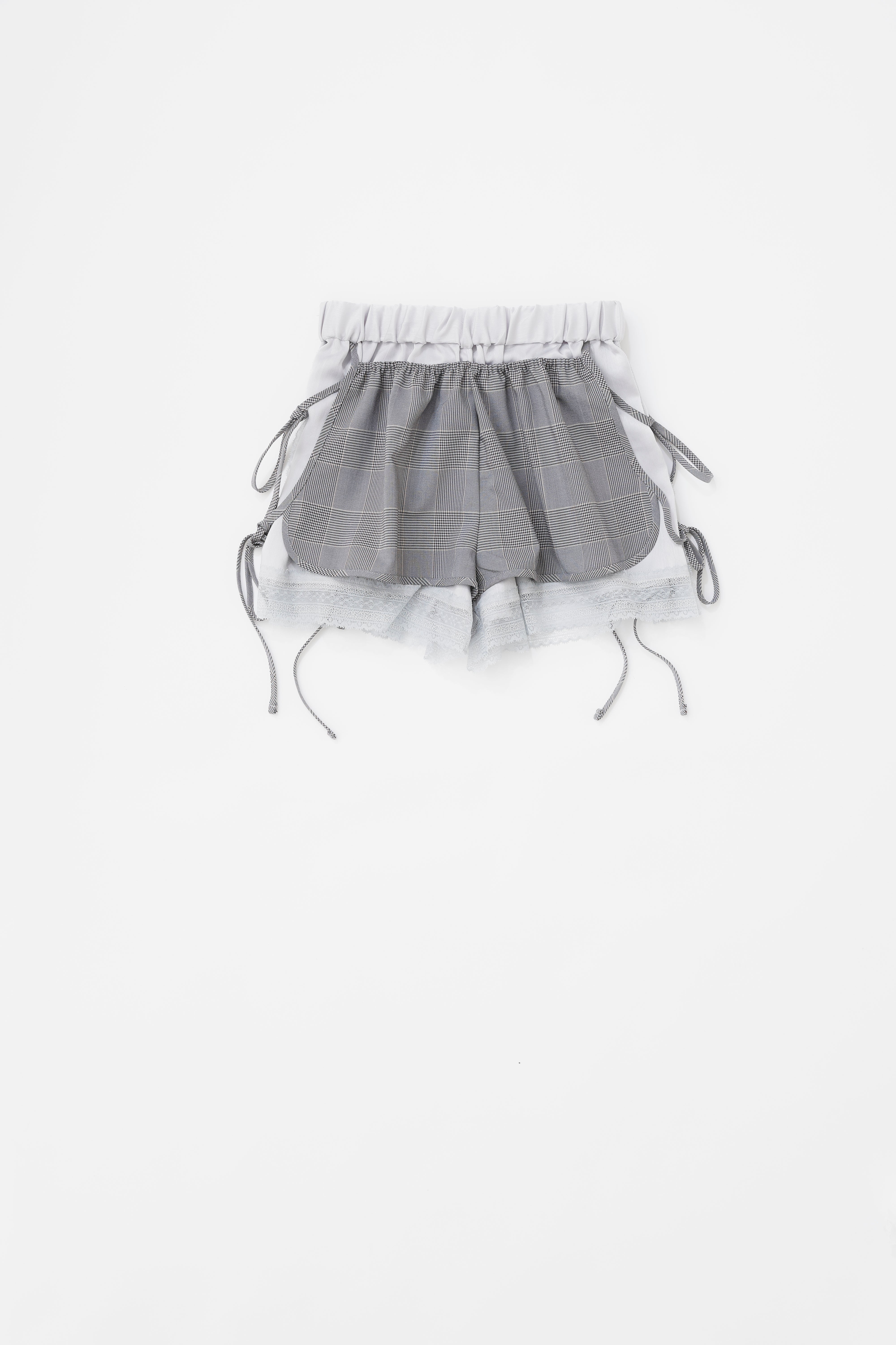 新品同様　bow.a SATIN SHORT PANTS ボウエー SATIN SHORT PANTS – w/LISA ONLINE SHOP